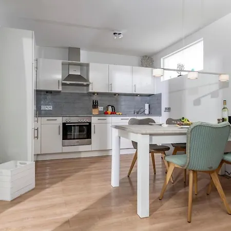 Апартаменты Aquamarina