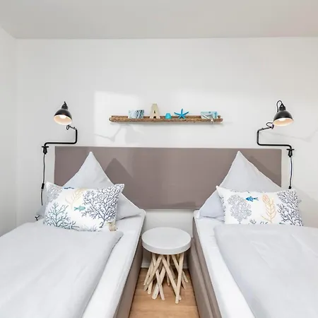 Aquamarina Апартаменты *